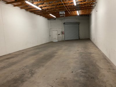Large 25×75 Warehouse in Scottsdale, Arizona