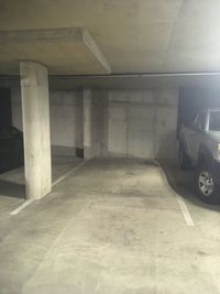 20 x 10 Parking Garage in Kailua, Hawaii