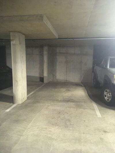 20×10 Parking Garage in Kailua, Hawaii