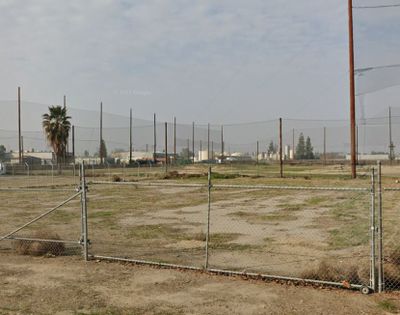 undefined x undefined Unpaved Lot in Bakersfield, California