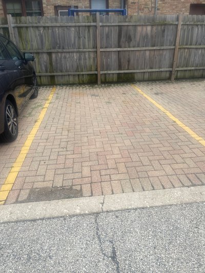 20 x 12 Parking Lot in Chicago, Illinois