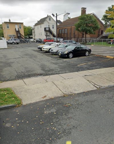 20×10 Parking Lot in Linden, New Jersey
