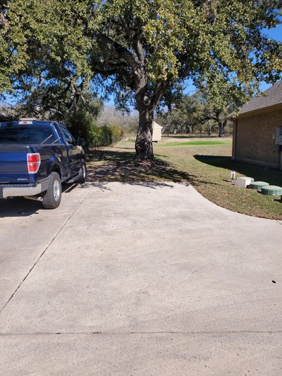 20 x 15 Driveway in Garden Ridge, Texas