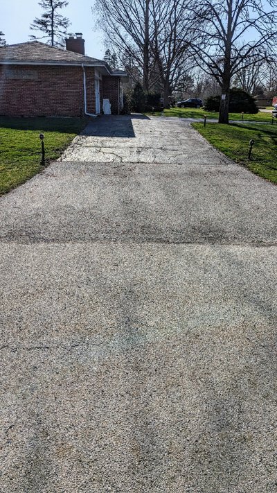 25 x 8 Driveway in Prospect Heights, Illinois