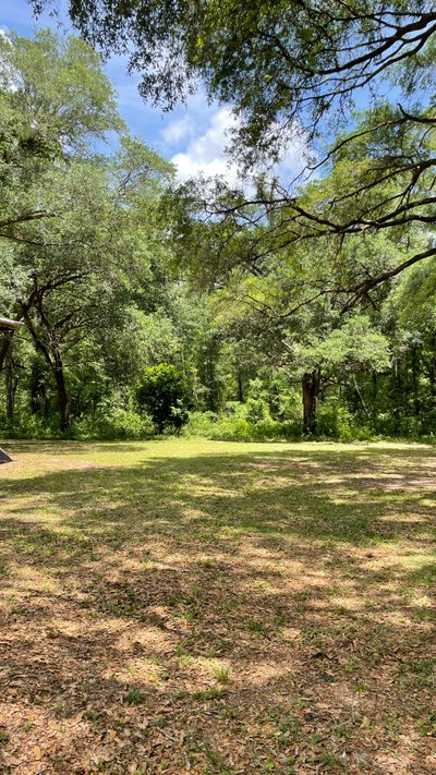 30 x 20 Unpaved Lot in Glen St Mary, Florida