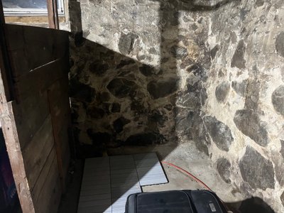 5 x 5 Basement in Manchester, New Hampshire
