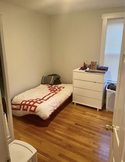 Small 10×10 Bedroom in Boston, Massachusetts