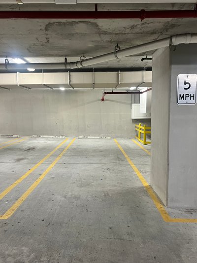 40 x 10 Parking Garage in Miami, Florida