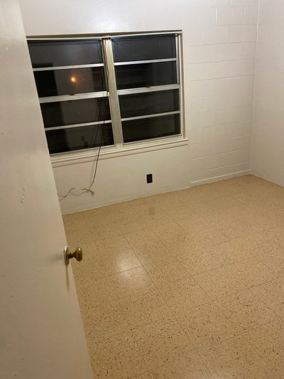 Small 10×10 Bedroom in Bessemer, Alabama