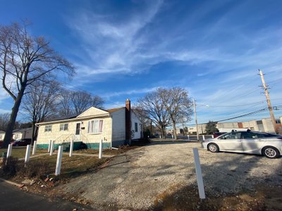 20×10 Unpaved Lot in Brentwood, New York