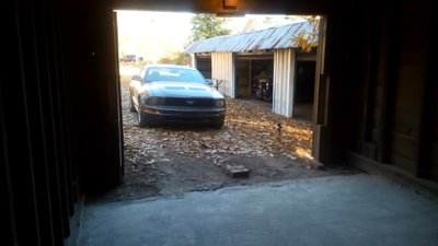 Small 10×15 Garage in Louisville, Kentucky