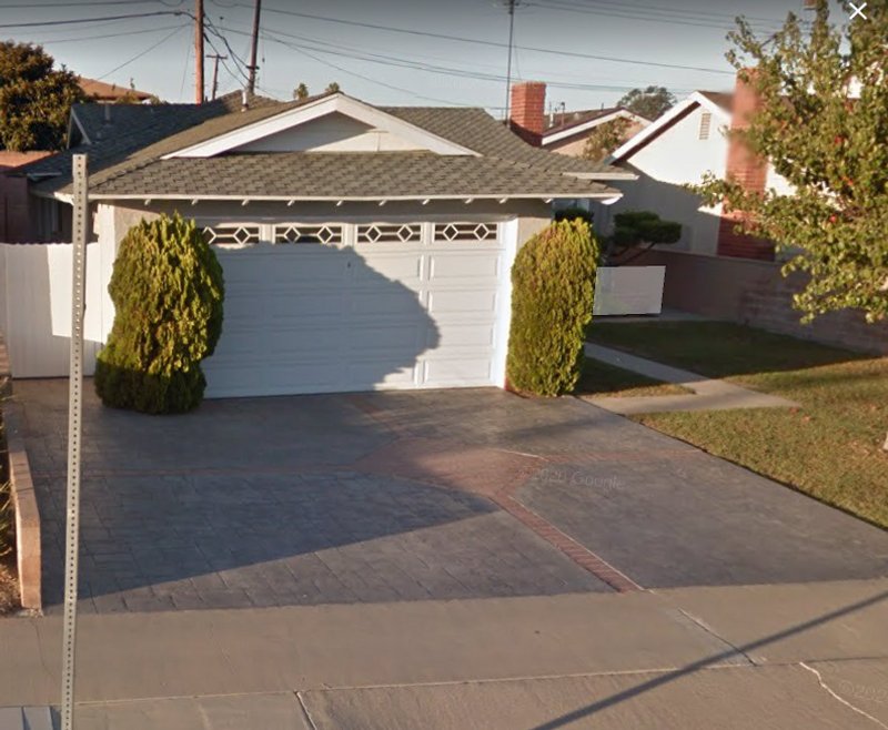 Driveway in Gardena, California 0