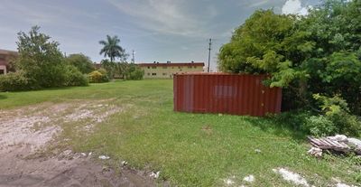 40 x 10 Unpaved Lot in Hollywood, Florida