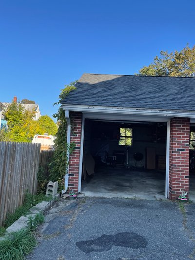 20 x 20 Garage in Torrington, Connecticut