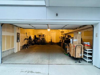 20 x 10 Garage in Shoreline, Washington