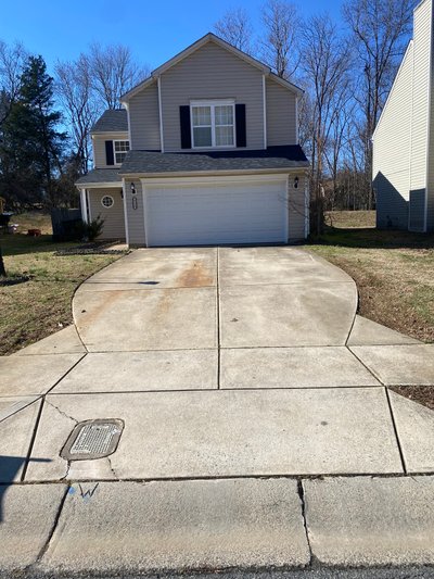 undefined x undefined Driveway in Charlotte, North Carolina