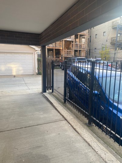 17 x 8 Parking Garage in Chicago, Illinois