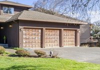 30 x 10 Garage in Portland, Oregon