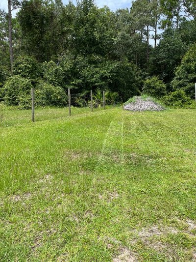 40 x 10 Unpaved Lot in Bunnell, Florida