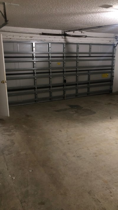 Large 20×20 Garage in Palm Bay, Florida
