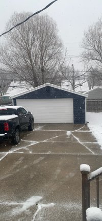 20 x 10 Garage in Berkley, Michigan