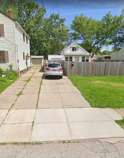 Small 10×20 Driveway in Cleveland, Ohio