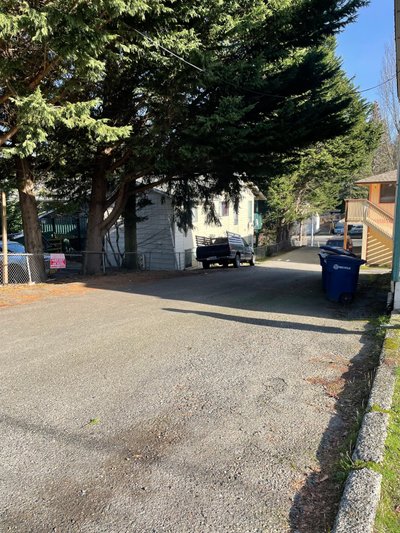 20 x 10 Parking Lot in Burien, Washington near [object Object]