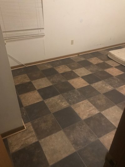 10 x 10 Bedroom in Youngstown, Ohio