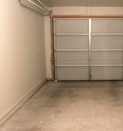 20 x 10 Garage in Stroudsburg, Pennsylvania