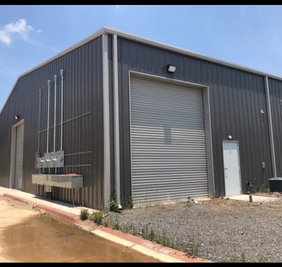 Medium 10×25 Warehouse in Bryan, Texas