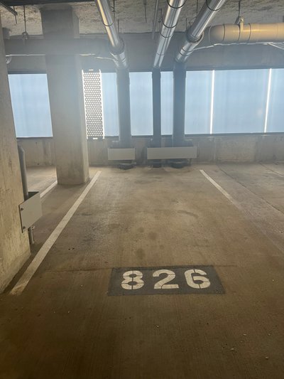 25×10 Parking Garage in Houston, Texas