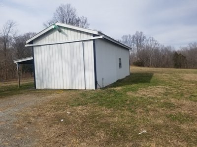 40×16 self storage unit at Mt Gilead Rd Tompkinsville, Kentucky