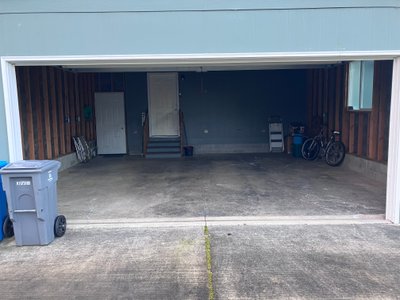 20 x 20 Garage in Crescent City, California near [object Object]