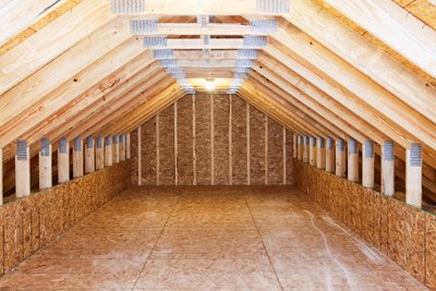 10 x 10 Attic in Spring Hill, Tennessee