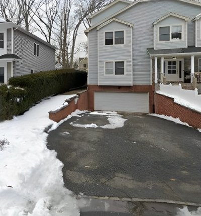 20 x 10 Driveway in Teaneck, New Jersey
