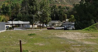 Medium 10×30 Parking Lot in Riverside, California