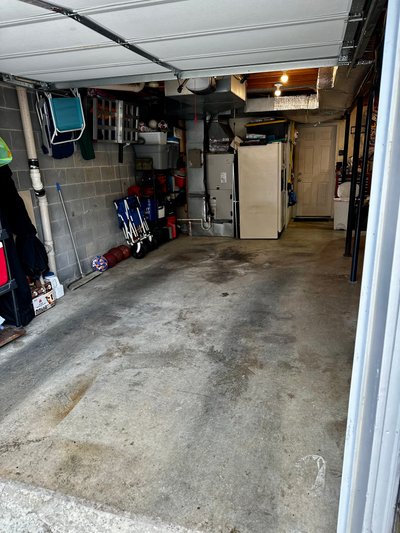 Small 5×15 Garage in Signal Mountain, Tennessee