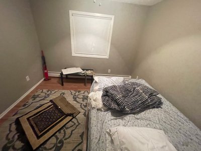 Small 10×15 Bedroom in Minneapolis, Minnesota