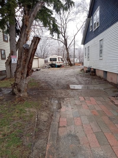 20×10 self storage unit at 7235 Grandmont Ave Detroit, Michigan