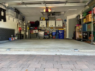 Large 20×20 Garage in Jensen Beach, Florida