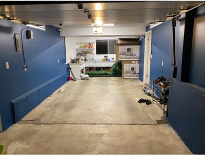 Medium 10×25 Garage in Kirkland, Washington