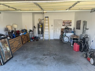10 x 10 Garage in Calera, Alabama