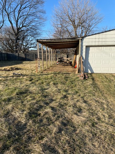 16×10 Garage in Indianapolis, Indiana