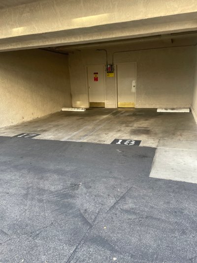 20 x 10 Carport in Los Angeles, California near [object Object]