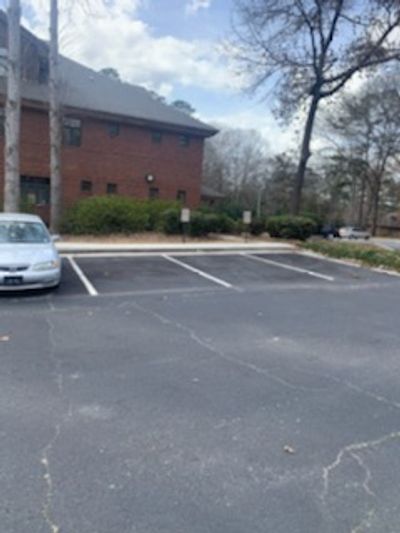 20 x 10 Parking Lot in Warner Robins, Georgia