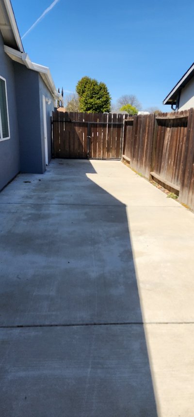 40 x 10 Driveway in Livermore, California near [object Object]