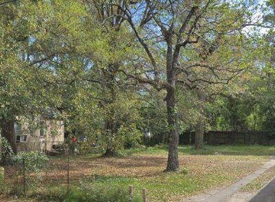 20 x 10 Unpaved Lot in Mobile, Alabama