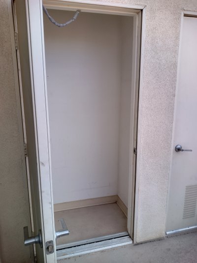 4 x 2 Closet in Fontana, California near [object Object]