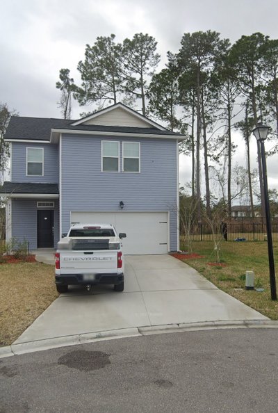 Small 10×20 Driveway in Jacksonville, Florida