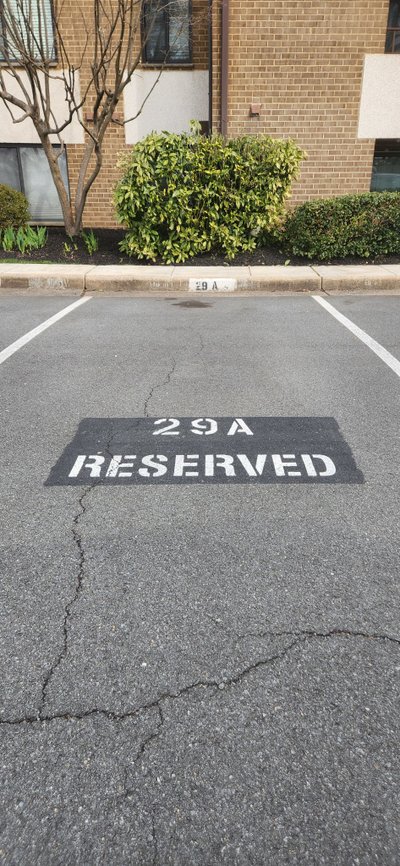 20 x 10 Parking Lot in Herndon, Virginia